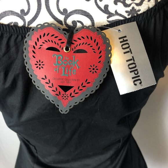 SOLD Hot Topic | The Book Of Life Shirt Top - Picture 5 of 6